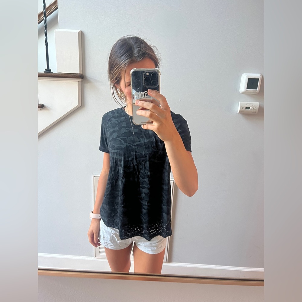 LULULEMON SHIRT